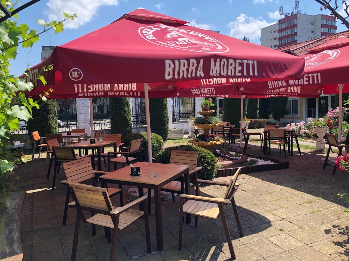 Pensiunea Viena Târgu-Mureş Exterior foto